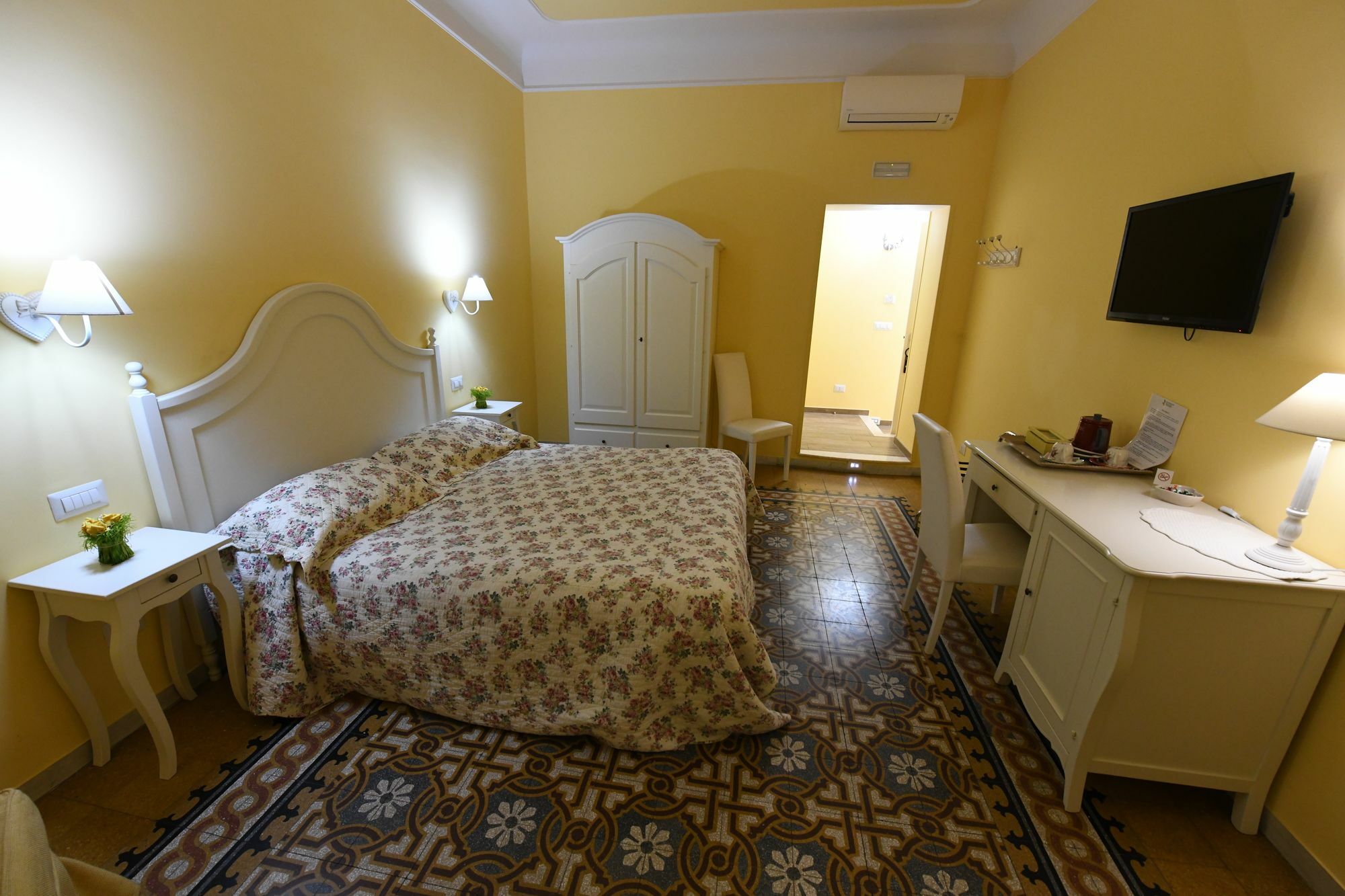 Qt Suites Roma Eksteriør bilde